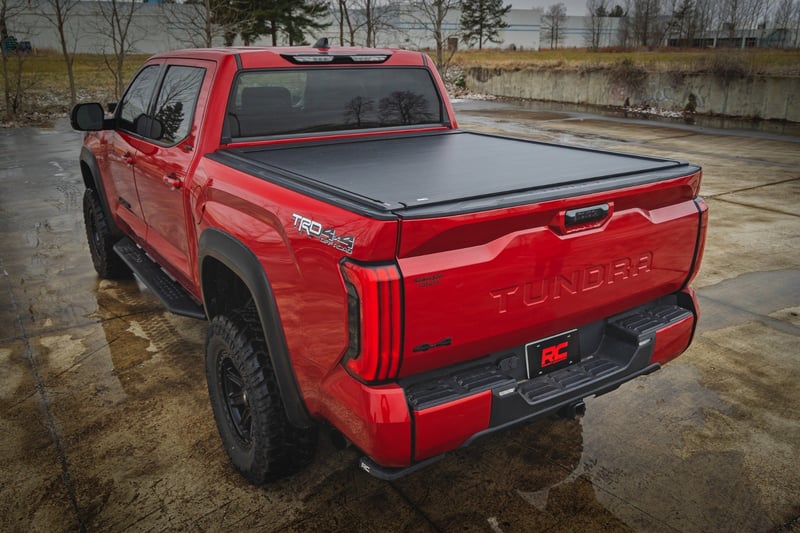 Powered Retractable Bed Cover 5'7" Bed | Toyota Tundra (22-25) 51514551