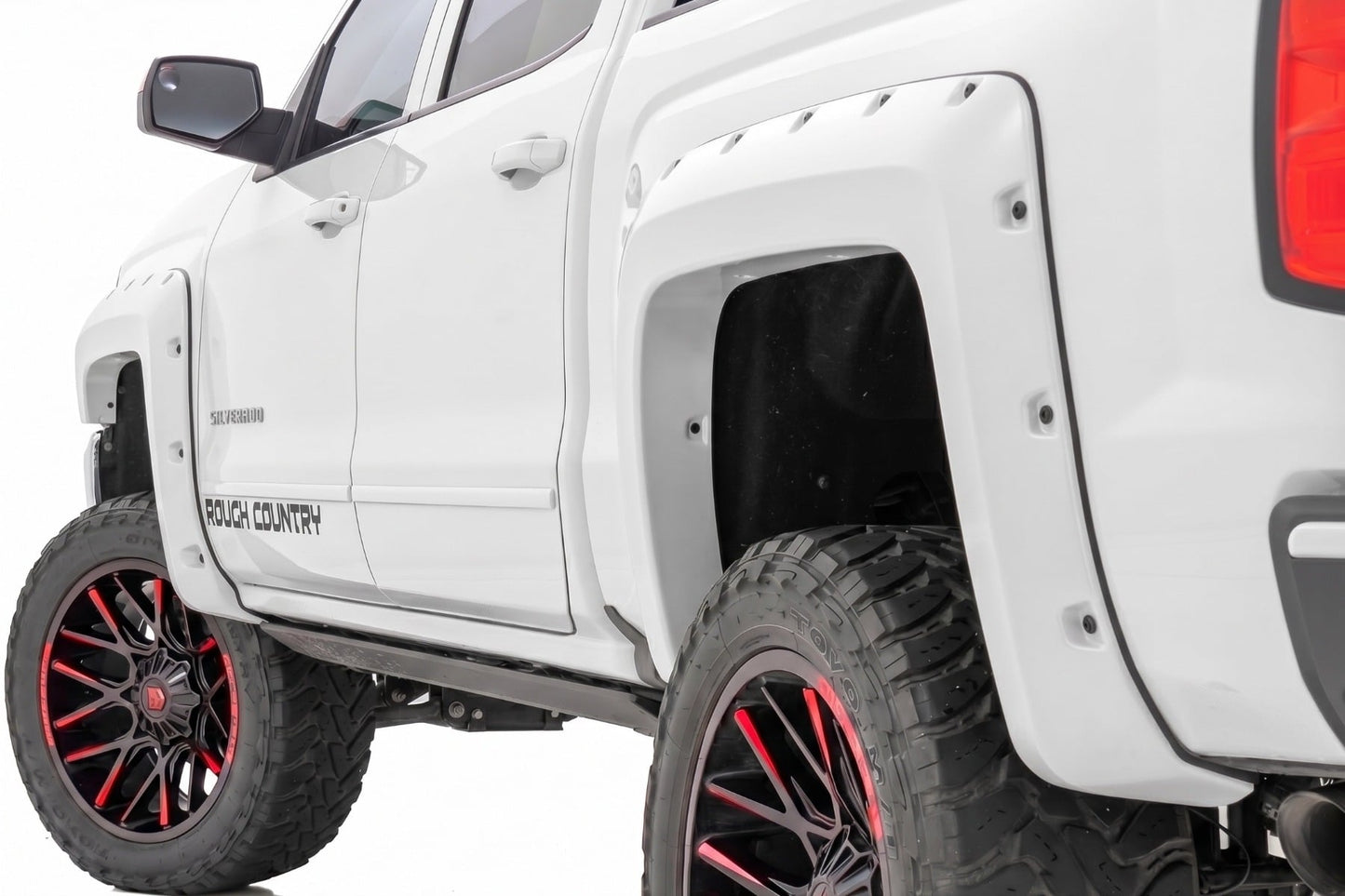 Pocket Fender Flares | 6'7" & 8' Bed | GAZ Summit White | Chevy Silverado 1500 (14-18)/2500HD (15-19)