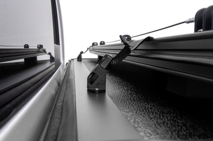Hard Low Profile Bed Cover | 5'10" Bed | Chevy/GMC Sierra 1500 (19-26)/Silverado 1500 (19-26)
