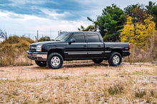 Rough Country 1.5-2 Inch Lift Kit Chevy/GMC 1500 4WD (99-06 & Classic) - 28330