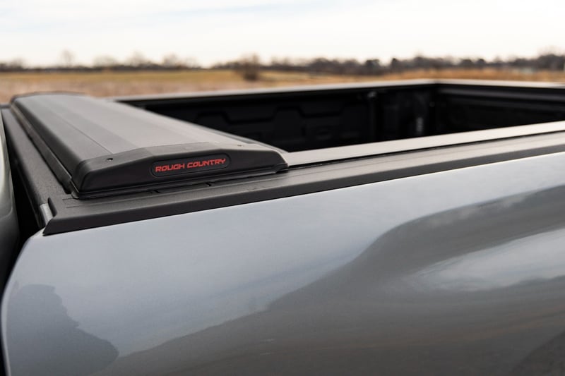 Retractable Bed Cover 6'9" Bed | Chevy/GMC 2500HD/3500HD (20-25) 46110690