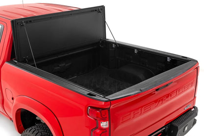 Hard Tri-Fold Flip Up Bed Cover Chevy/GMC Sierra 1500 (19-25)/Silverado 1500 (19-25) 49120580