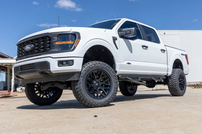 Rough Country 6 Inch Lift Kit Ford F-150 4WD (2021-2024) - 49930