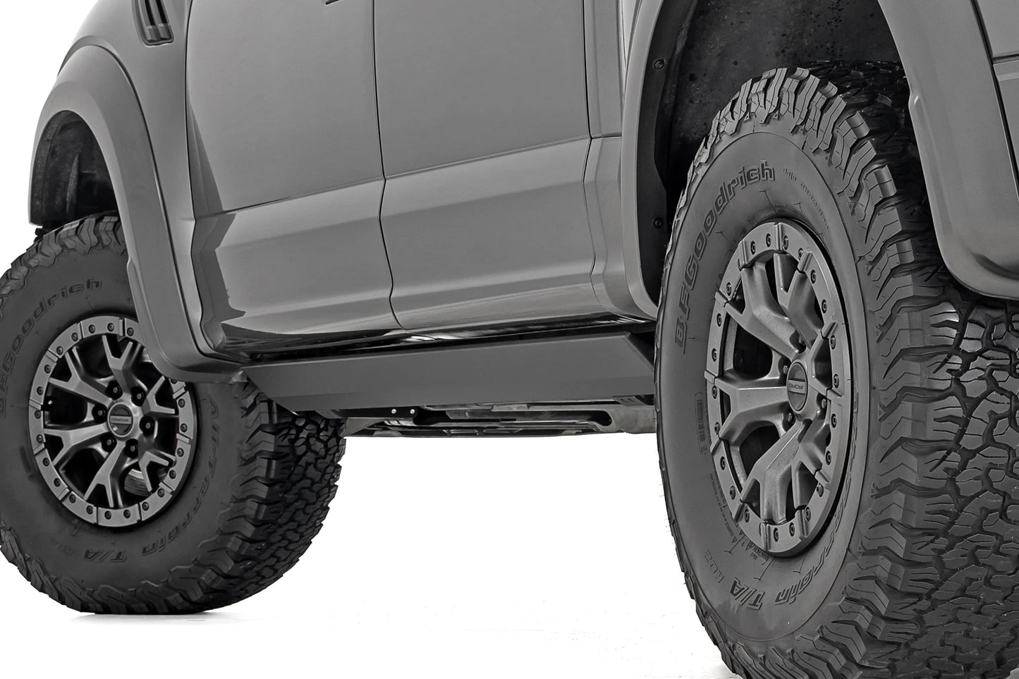 Rough Country Power Running Boards Ford F-150/Lightning/F-250/F-350/Raptor (15-25)- PSR71525
