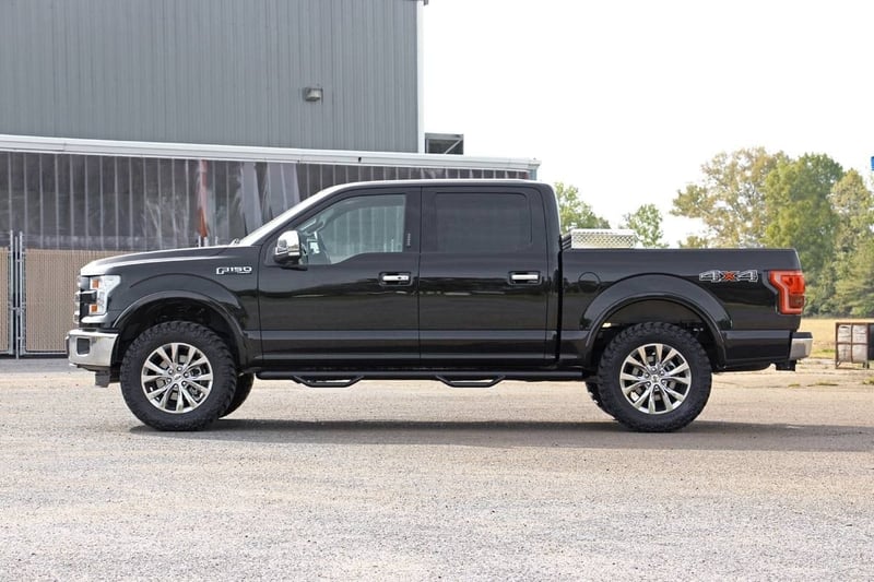 Rough Country 2 Inch Leveling Kit Ford F-150 (09-25)/Raptor (17-18) - 52200