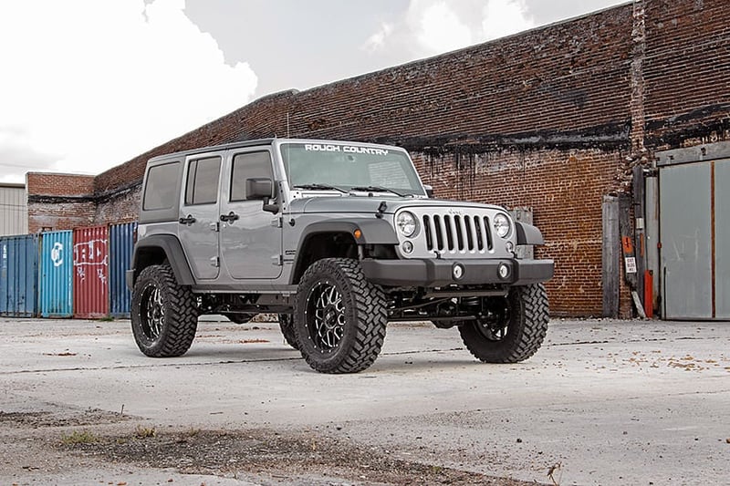ROUGH COUNTRY 4 Inch Lift Kit 4-Door | Jeep Wrangler JK 2WD/4WD (2007-2018) 68130