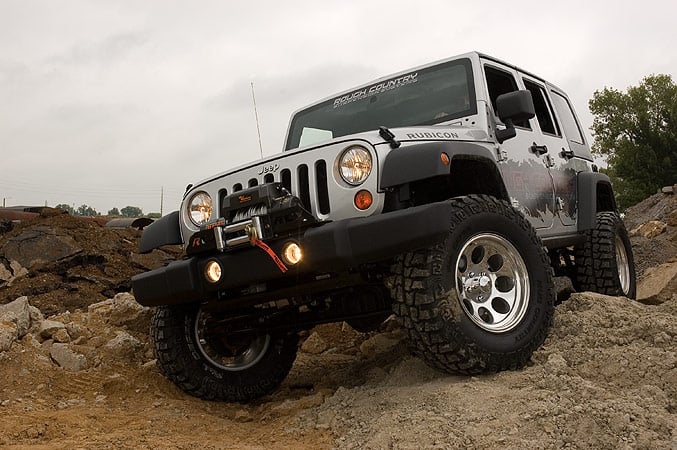 ROUGH COUNTRY 4 Inch Lift Kit 4-Door | Jeep Wrangler JK 2WD/4WD (2007-2018) 68130