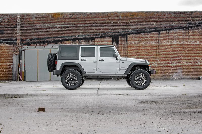 ROUGH COUNTRY 4 Inch Lift Kit 4-Door | Jeep Wrangler JK 2WD/4WD (2007-2018) 68130