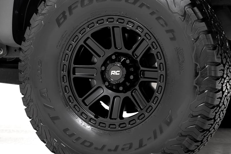 84 Series Wheel One-Piece | Gloss Black | 15x8 | 5x5.5 | -19mm