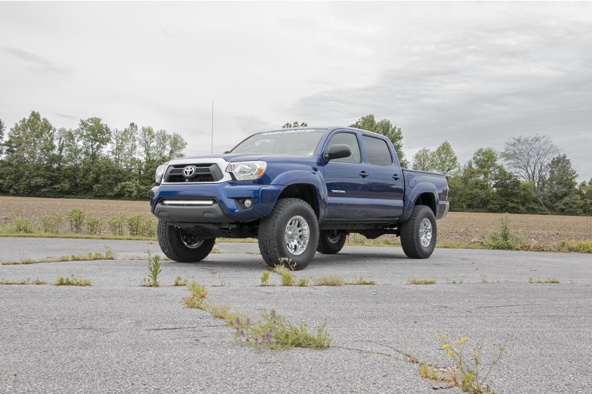 Rough Country 3" Lift Kit N3 Struts & Shocks for 05-23 Toyota Tacoma 4WD 74531